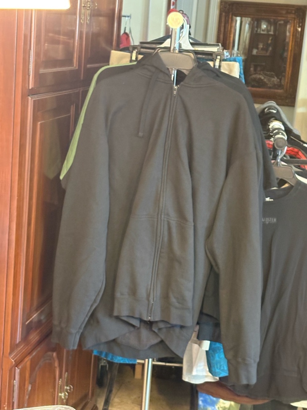 Men's Black Full-Zip Hoodie Sweatshirt